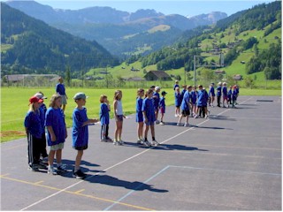 Polysportives Wochenende in Lenk 2000