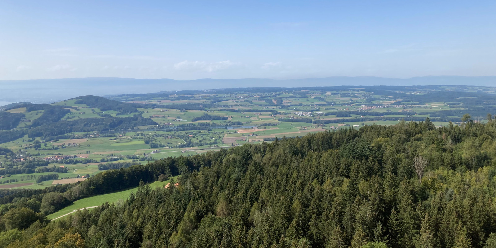 Richtung Westen mit den Jurahöhen
