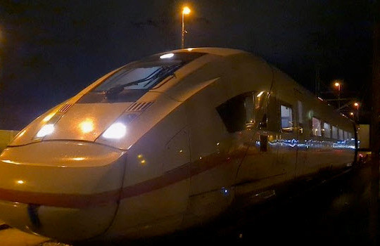 Der ICE 412 welcher auch 13-teilig in der Schweiz verkehrt