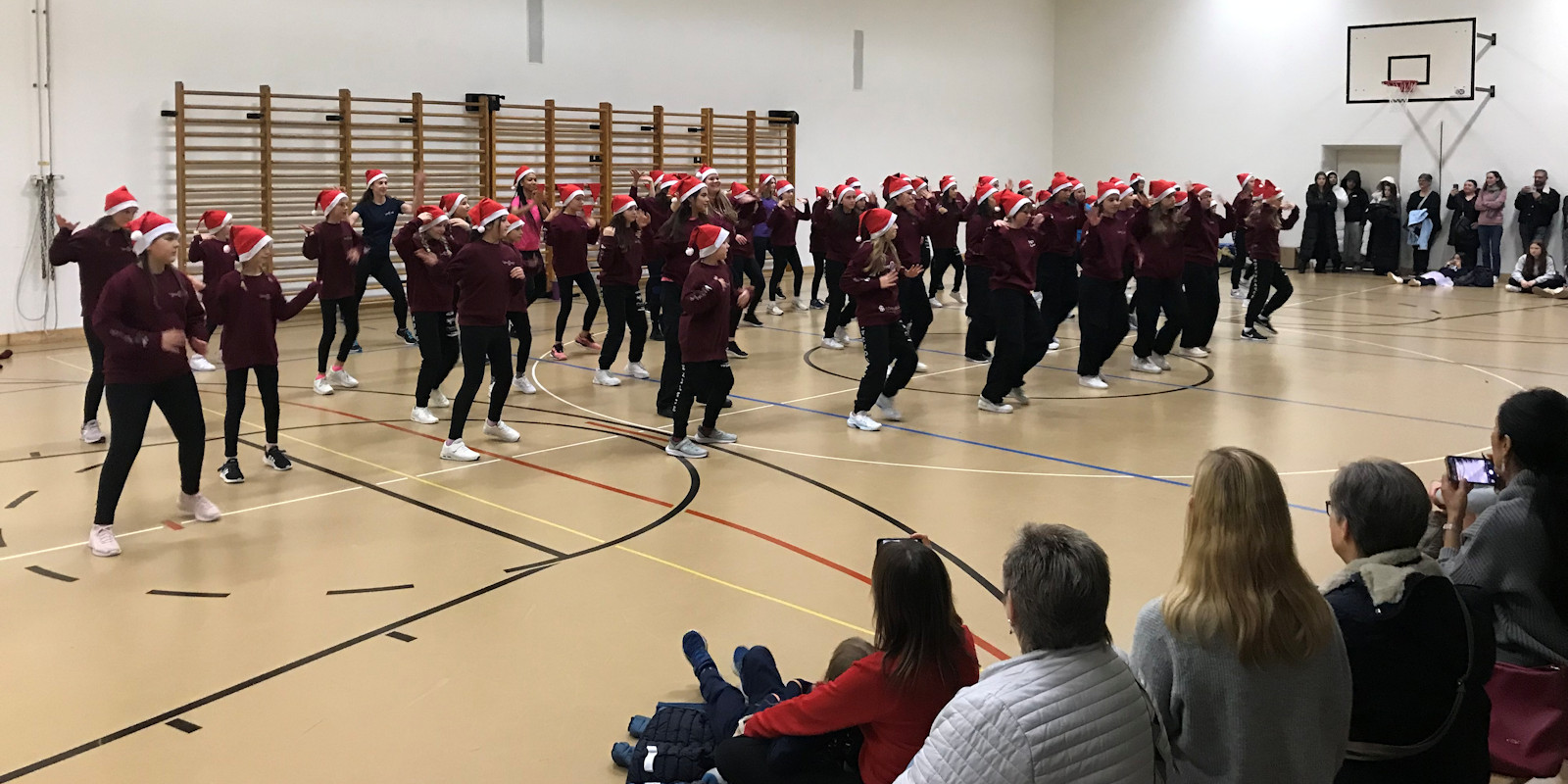 14. Dezember: Weihnachts-Tanzen Move'n'Dance