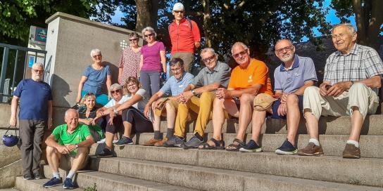 Am Ziel in Rheinfelden: Die 15 Teilnehmenden (Geri steht hinter der Linse)