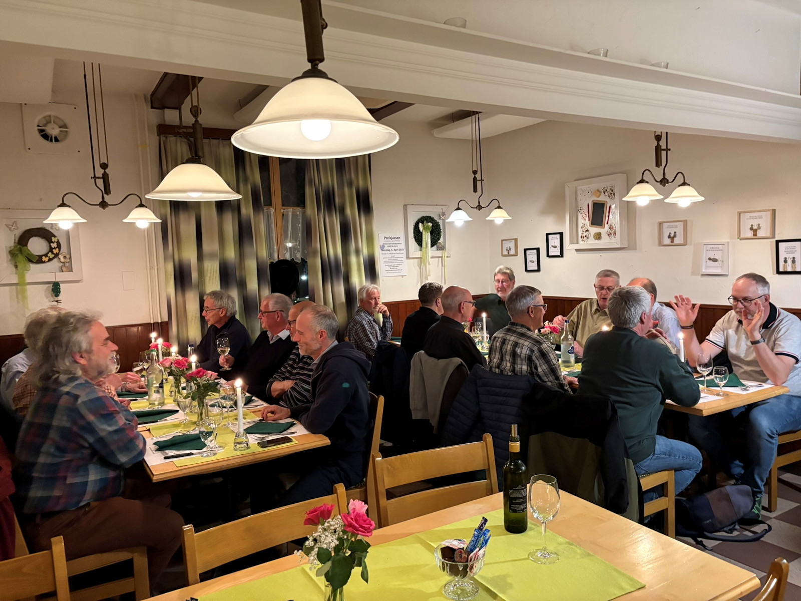 Bei Kerzenlicht konnten wir unser feines Nachtessen geniessen