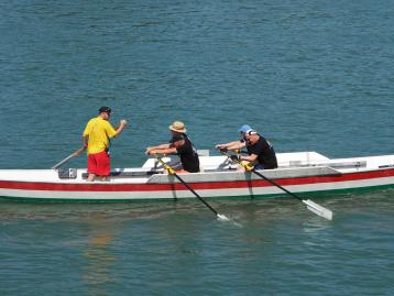 Zieleinfahrt Team "Jazz uf em Platz" beim zweiten Lauf