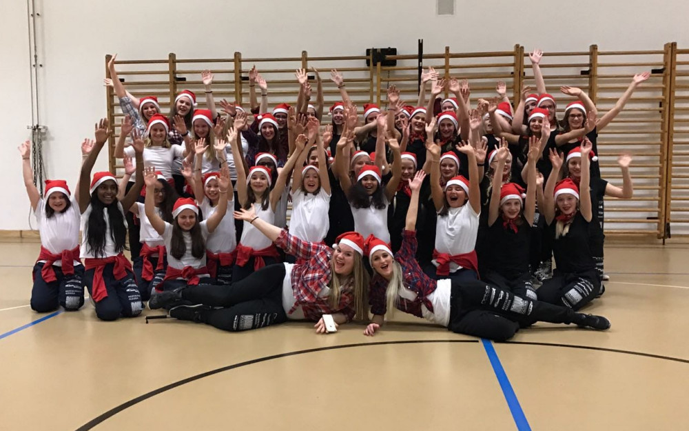 Move'n'Dance beim Weihnachtstanzen